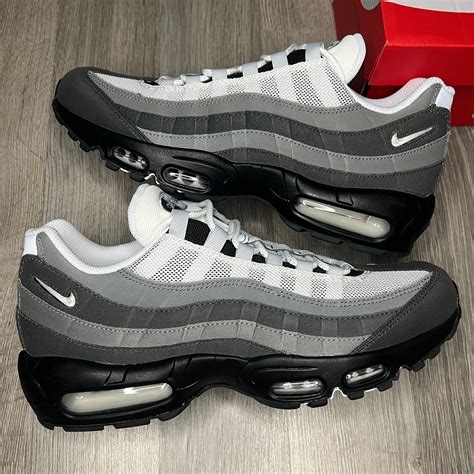 Nike air max 95s spotting